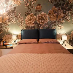 https://appartamento-la-piazzetta.emilia-romagnahotels.net